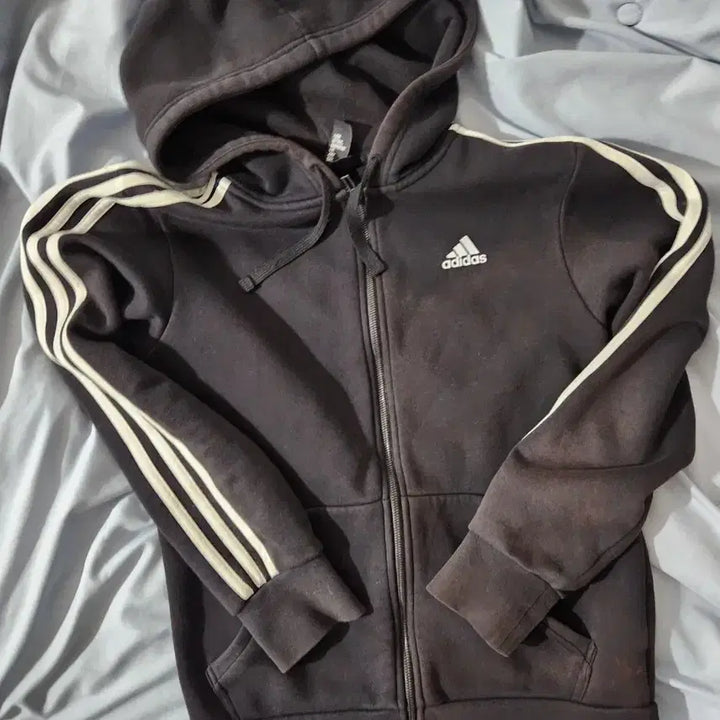 [BUNJANG] Adidas Hoodie Zip-up (95) / 아디다스 후드집업 95