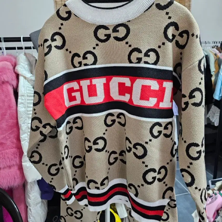 [BUNJANG] GG Logo Knit Sweater / GG 로고 니트 스웨터