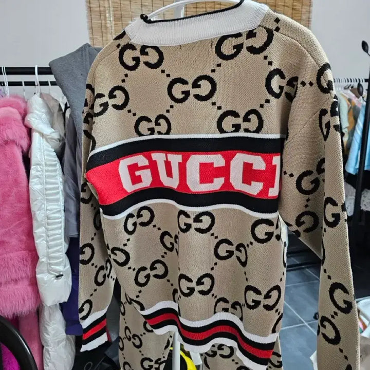 [BUNJANG] GG Logo Knit Sweater / GG 로고 니트 스웨터