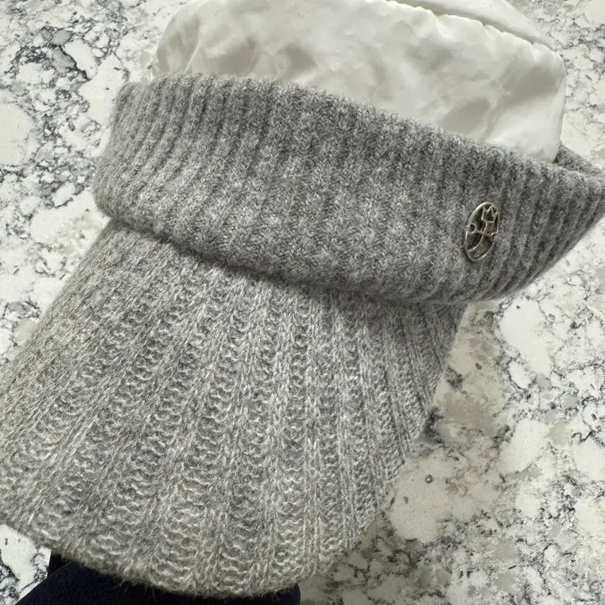 [BUNJANG] Castelbajac Winter Knit Hat / 까스텔바작 니트 겨울 모자