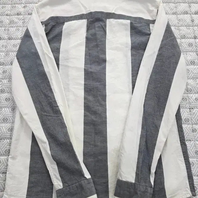 [BUNJANG] A.P.C. Striped Shirt / A.P.C. 아페쎄 스트라이프 셔츠 95