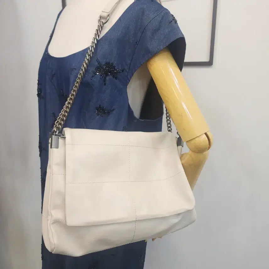 [BUNJANG] Zara Ivory Chain Quilted Shoulder Bag / 자라~아이보리 체인 숄더백 퀼팅 가방