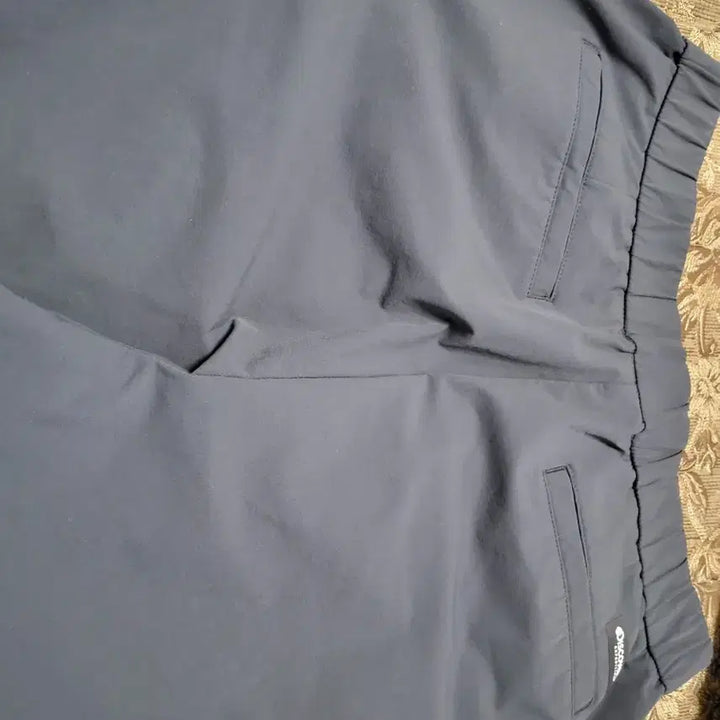 [BUNJANG] Discovery Charcoal Gray Cargo Pants / 디스커버리 그레이 카고 바지