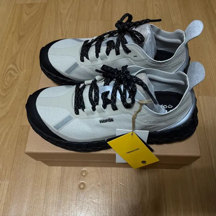 [BUNJANG] Norda 001 Cinder Sneakers / 노다 Norda 001 신더 새상품