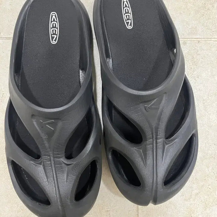 [BUNJANG] Kin Xanti Sandals / 킨 샨티 샌들 던블루