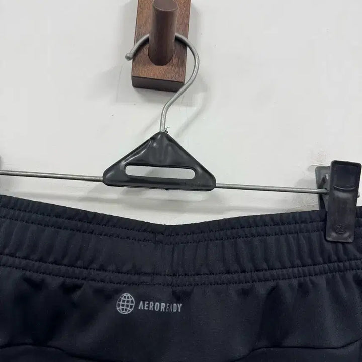 [SOLD OUT] (33)아디다스 에어로레디 반바지
