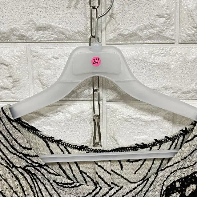 [BUNJANG] Pleated Blouse / ㅂ241 플리츠 블라우스