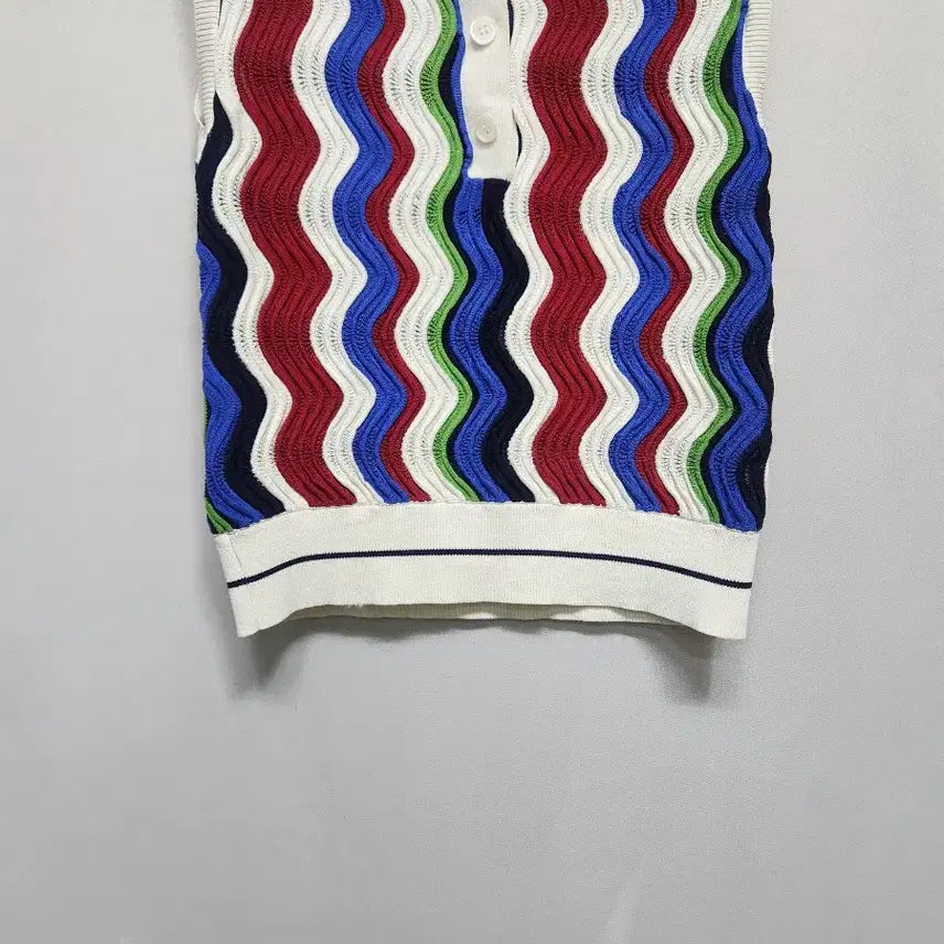 [BUNJANG] Wave Pattern Knit Vest / 물결 패턴 니트 조끼