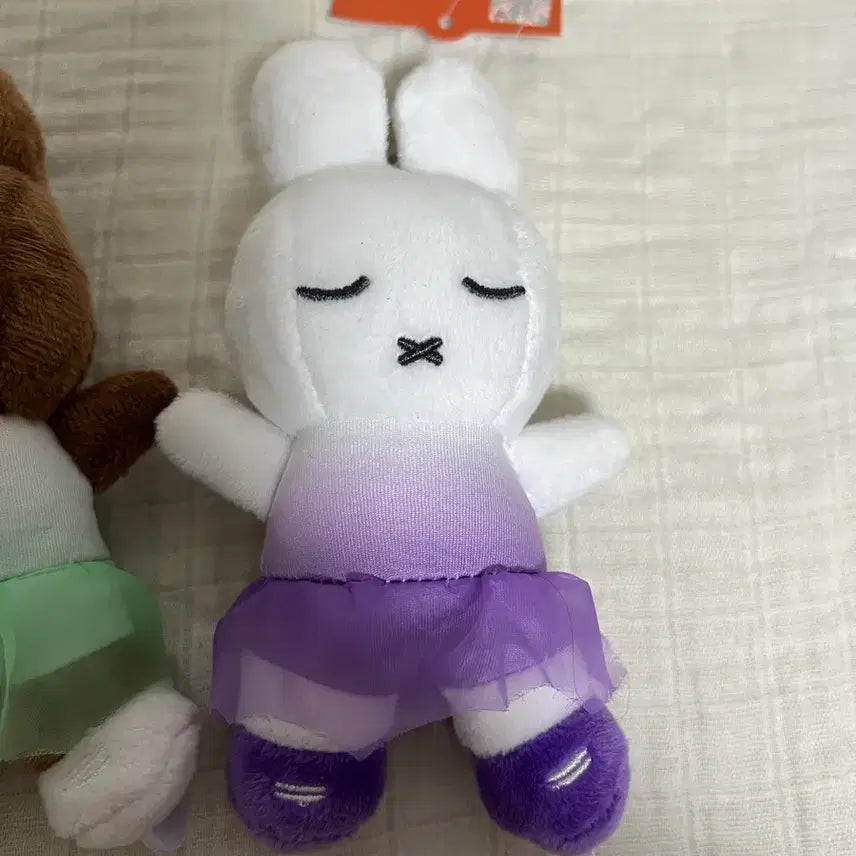 [BUNJANG] Winter Olympics Miffy Figure Skating/Hockey Keyring / 한정판 동계올림픽 미피 miffy 인형 키링 피겨스케이팅