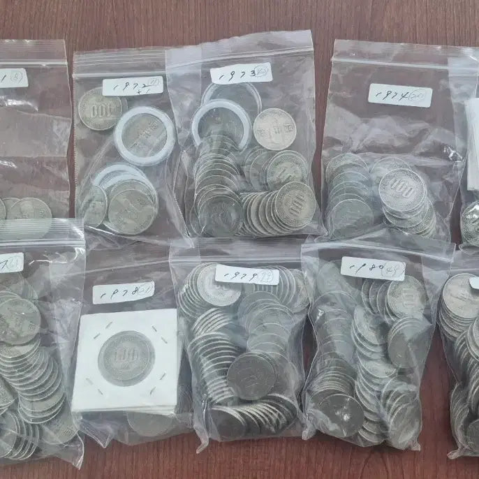 [BUNJANG] 1970s 100 Won Coin Bundle Set / 1970년대 100주화 사용제 5~6개 10.000