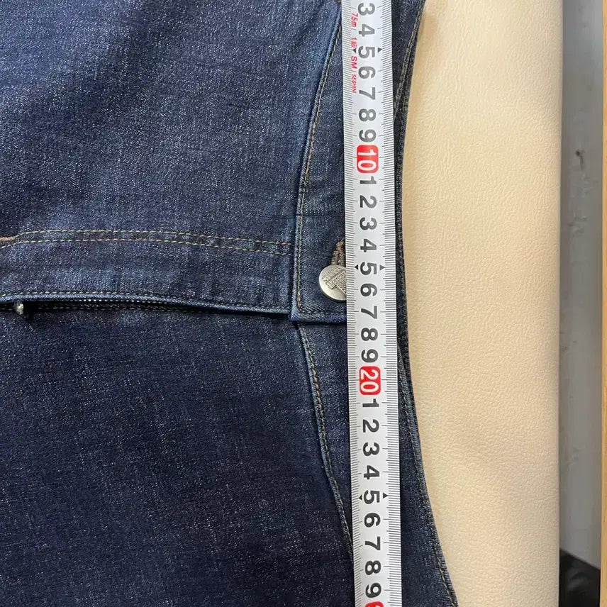 [BUNJANG] LANVIN 22 Collection Wide Denim Pants / 22년LANVIN 컬렉션 와이드 데님 팬츠 64