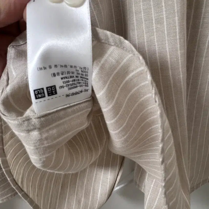 [BUNJANG] Uniqlo Linen Shirt Beige / 유니클로 스트라이프 린넨 셔츠 베이지