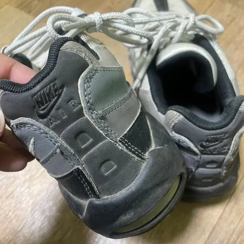 [BUNJANG] Nike Air Max 95 Size 250 Shoes / 무배)나이키 에어맥스 95 사이즈250