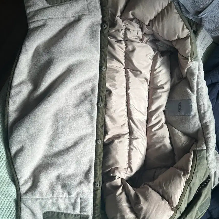 [BUNJANG] Series Goose Down Short Parka Jacket / series  시리즈 구스다운 숏 야상 점퍼