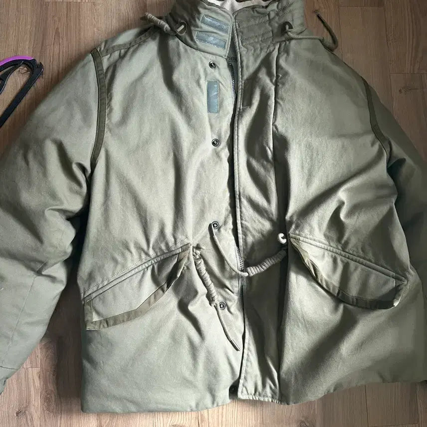 [BUNJANG] Series Goose Down Short Parka Jacket / series  시리즈 구스다운 숏 야상 점퍼