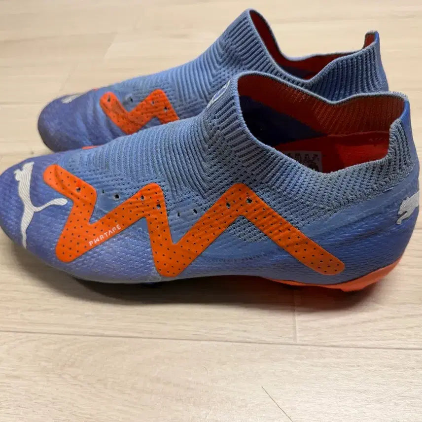 [BUNJANG] Puma Soccer Cleats 275 / 푸마 축구화 275 팝니다