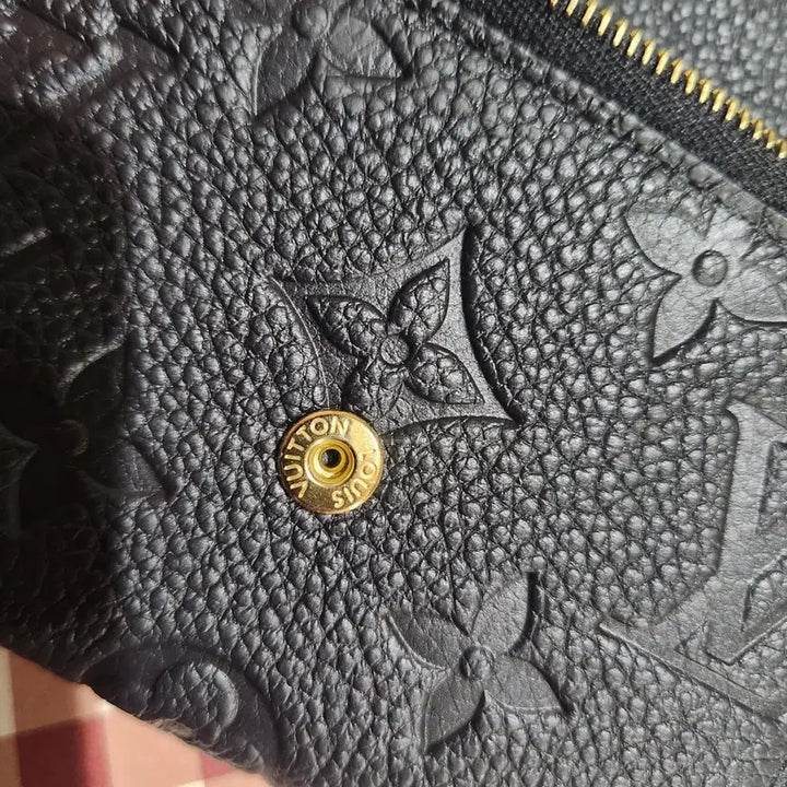 [BUNJANG] Louis Vuitton Black Wallet / 루이비통 앙프레뜨 블랙 반지갑