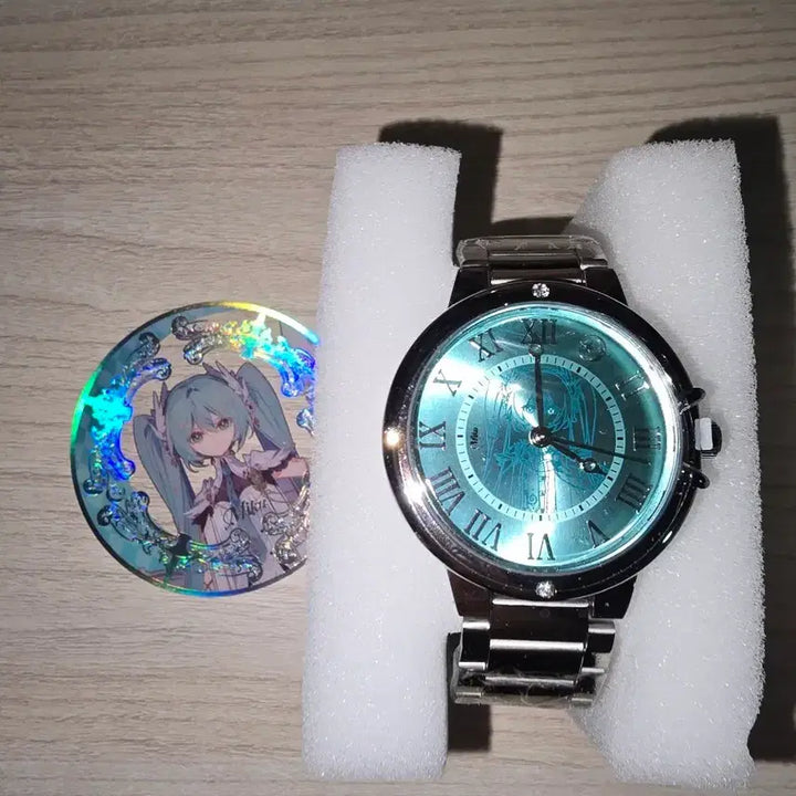 [BUNJANG] Hatsune Miku Metal Watch / 하츠네 미쿠 성월기사 메탈시계