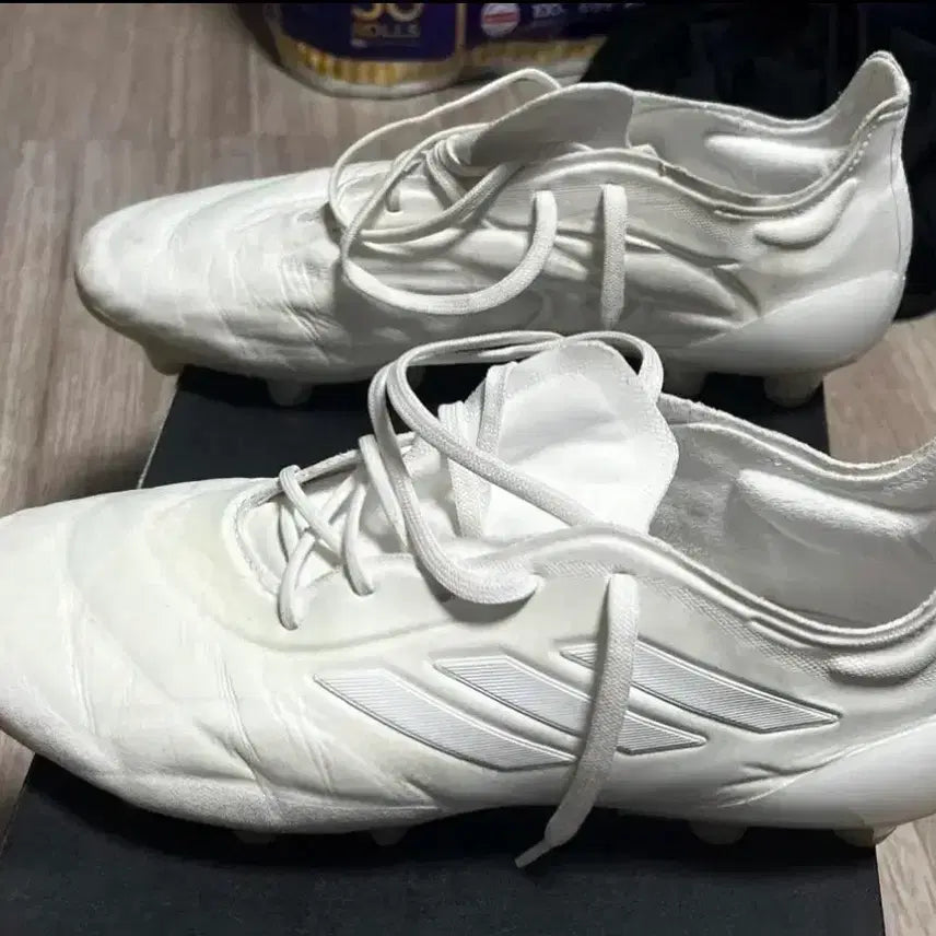 [SOLD OUT] 아디다스 코파 축구화 올화이트