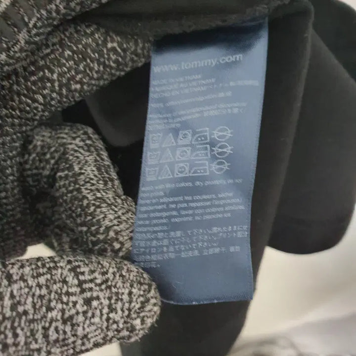 [BUNJANG] Tommy Hilfiger Men's Short Sleeve T-Shirt L / M267 타미힐피거 남성 반팔티셔츠 L