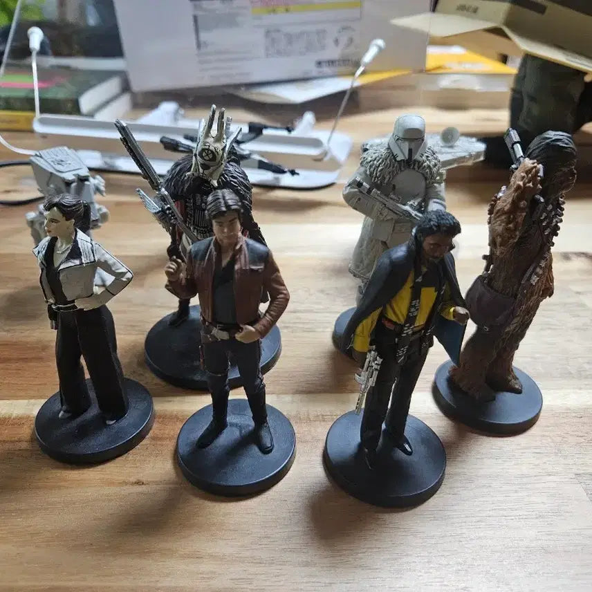 [BUNJANG] Disney Star Wars Han Solo Figure Set (Used) / 디즈니 스타워즈 한솔로 피규어 세트 중고품 판매합니다