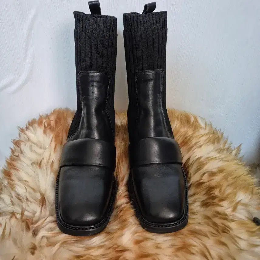 [BUNJANG] Black Ankle Boots / 블랙 니트 앵클 부츠