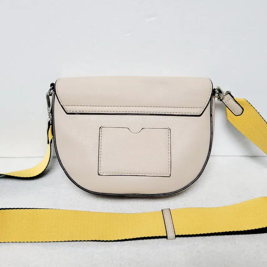 [BUNJANG] Esquire Crossbody Bag / 정품)에스콰이어 반달 크로스백