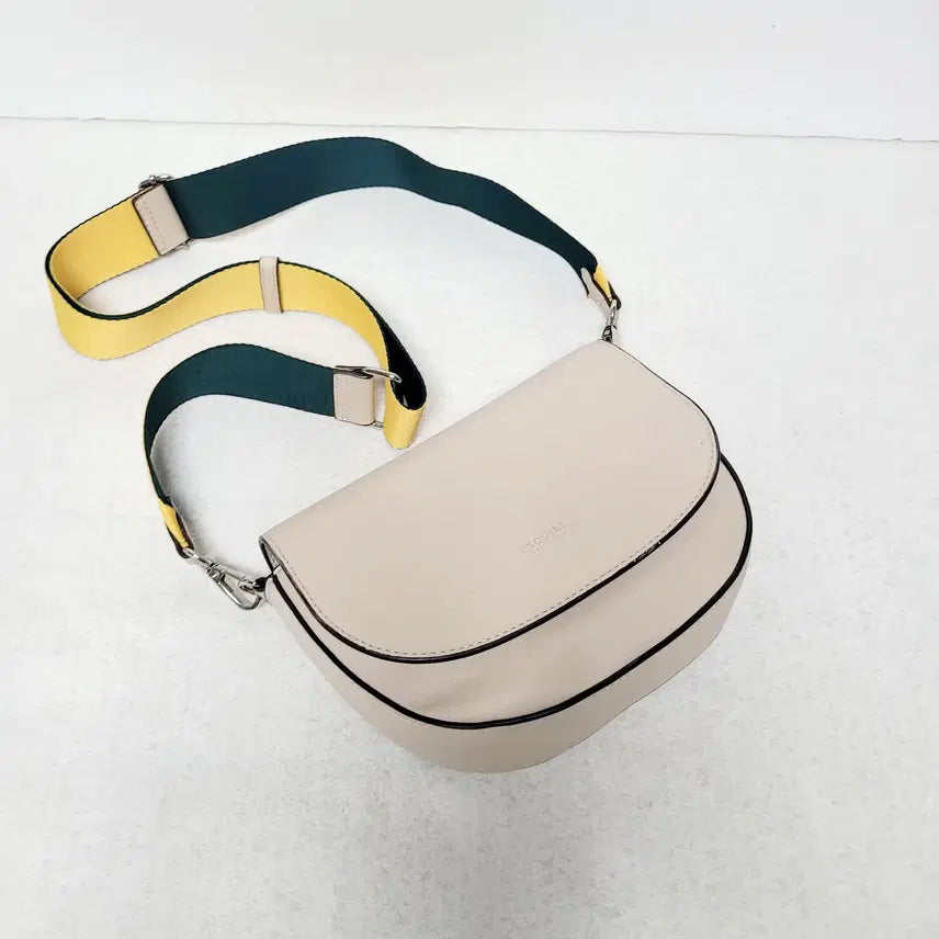 [BUNJANG] Esquire Crossbody Bag / 정품)에스콰이어 반달 크로스백