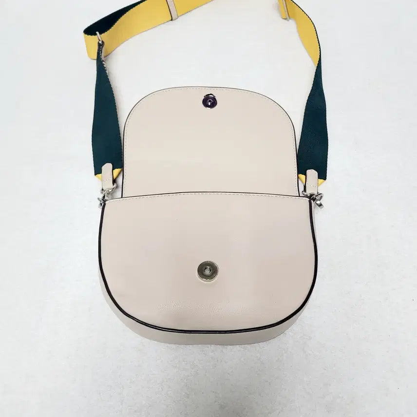 [BUNJANG] Esquire Crossbody Bag / 정품)에스콰이어 반달 크로스백