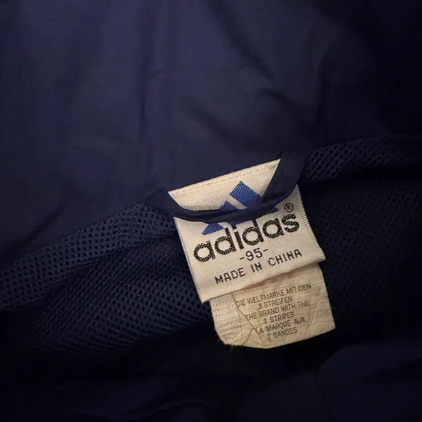 [BUNJANG] Adidas Old School Windbreaker Jacket / 아디다스 올드스쿨 바람막이