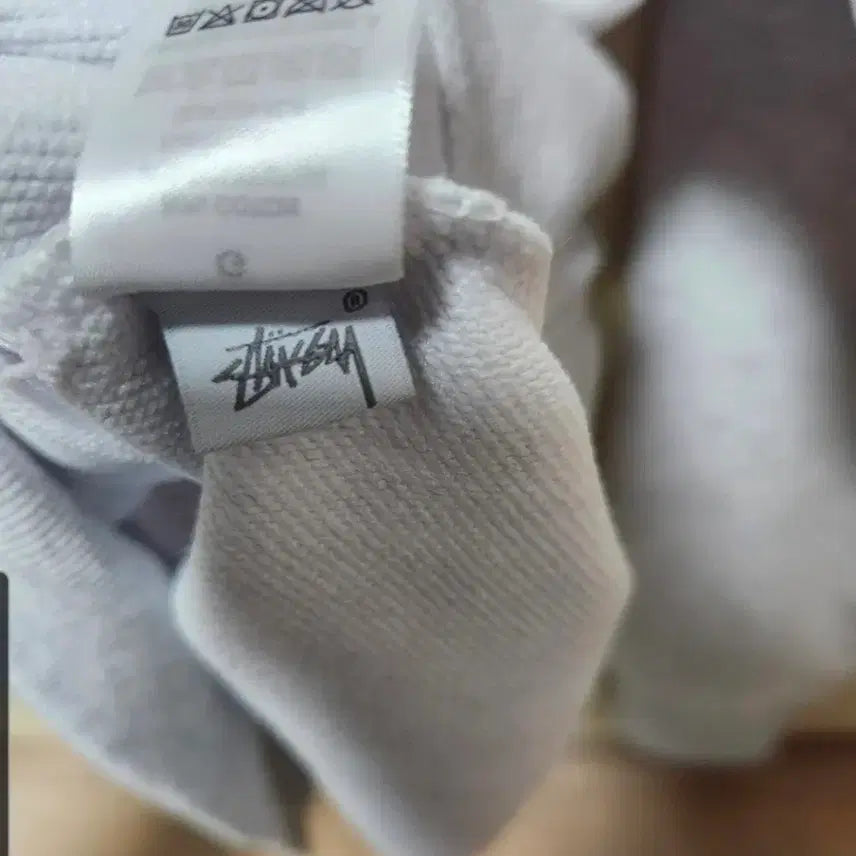 [BUNJANG] Stussy Basic Crewneck Sweatshirt - Light Grey (L) / 정품새상품>1장초특가>스투시 베이직 맨투맨/밝은그레이(L/XL)