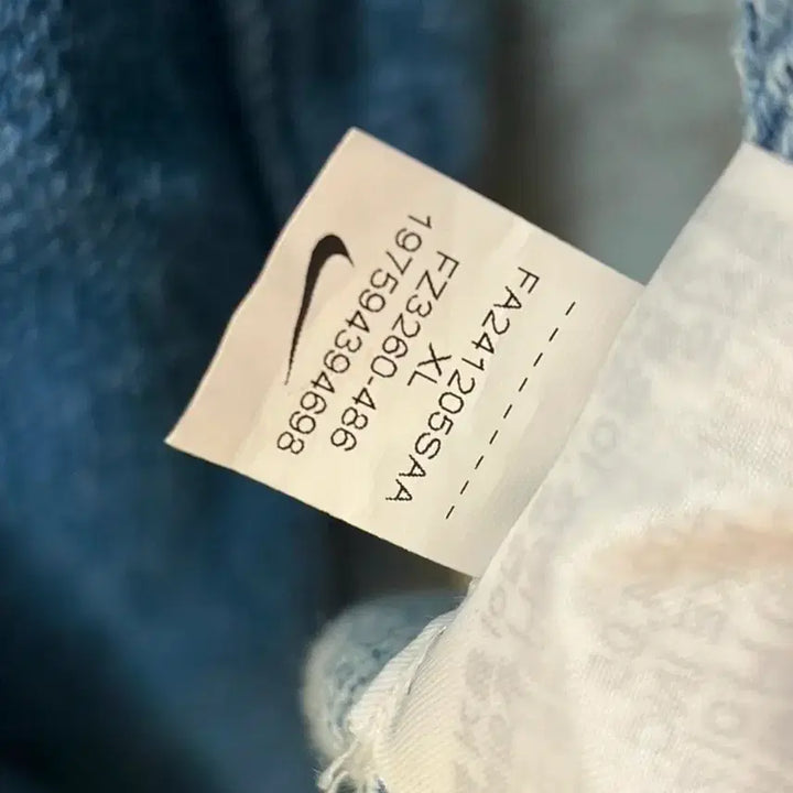 [BUNJANG] Nike x Drake NOCTA Opal Lily Pad Denim Shirt (XL) / 나이키 X 드레이크 녹타 오팔 릴리 패드 데님 셔츠 (XL)