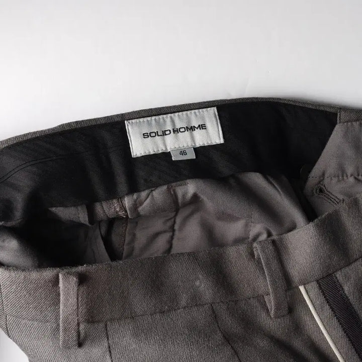 [BUNJANG] Solid Homme Wool Blend Side Line Slacks Pants / 솔리드 옴므 울 블렌드 사이드 배색 라인 슬랙스 팬츠