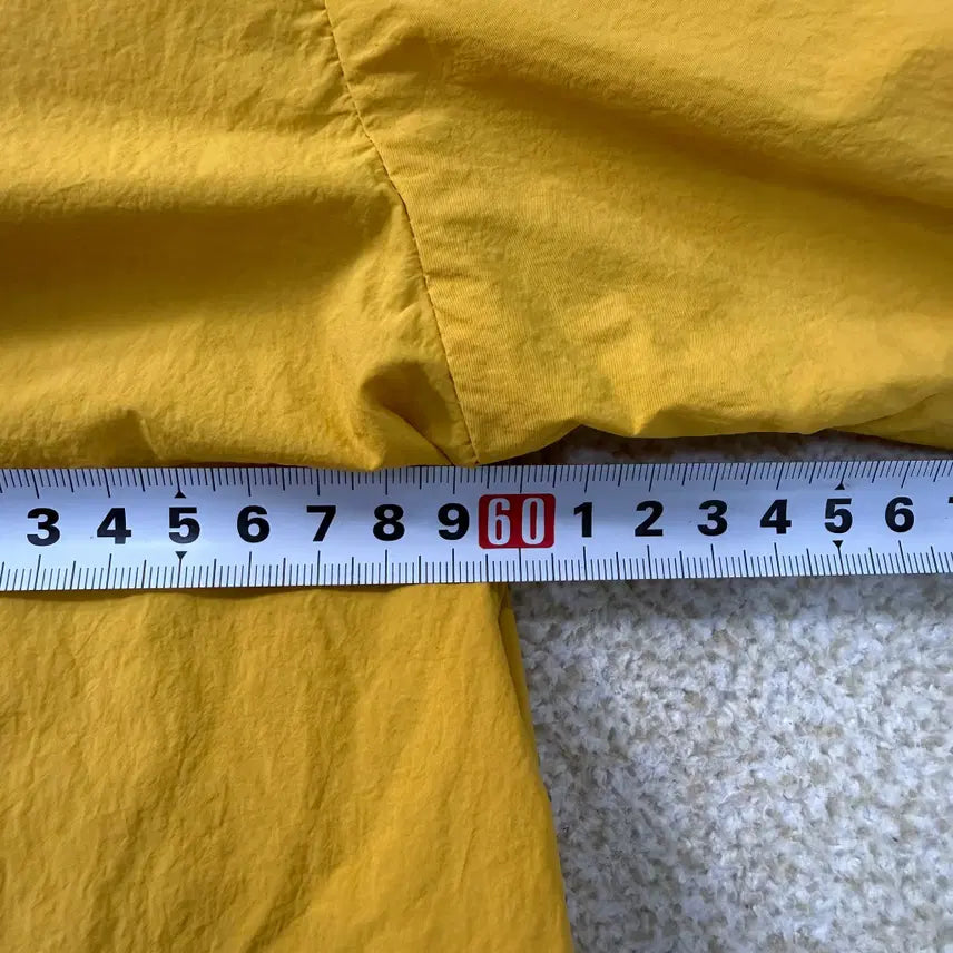 [BUNJANG] Reebok Woven Windbreaker T-Shirt / 105 리복 우븐 바람막이 반팔티 0219T1