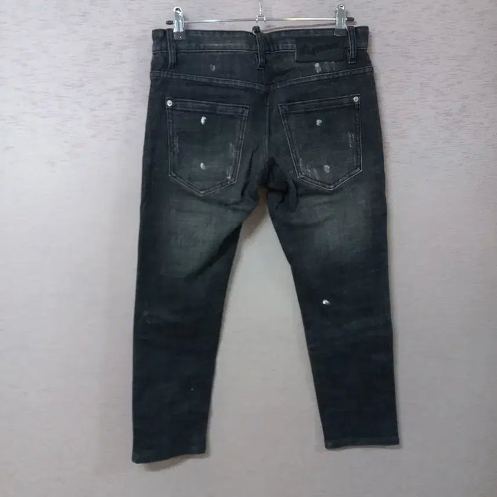 [BUNJANG] Dsquared2 Black Washed Vintage Jeans / B2-26/디스퀘어드2 블랙 워싱 빈티지 청바지