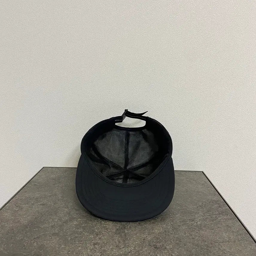 [BUNJANG] OS Supreme Gore-Tex 6-Panel Cap Black / (OS) 슈프림 6패널 볼캡 모자 고어텍스 블랙