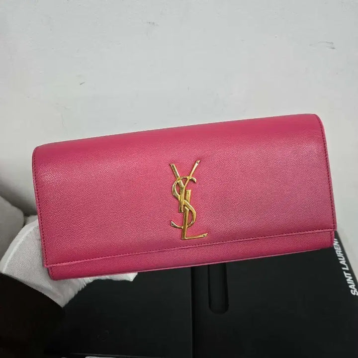 [SOLD OUT] [보증서 정품] 입생로랑 카산드라 클러치백