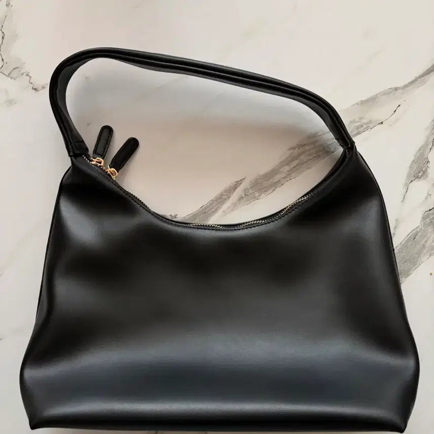 [BUNJANG] Unisex Shoulder Bag - Black / 새상품) 블랙 민티즈 오피스룩 페미닌 가방