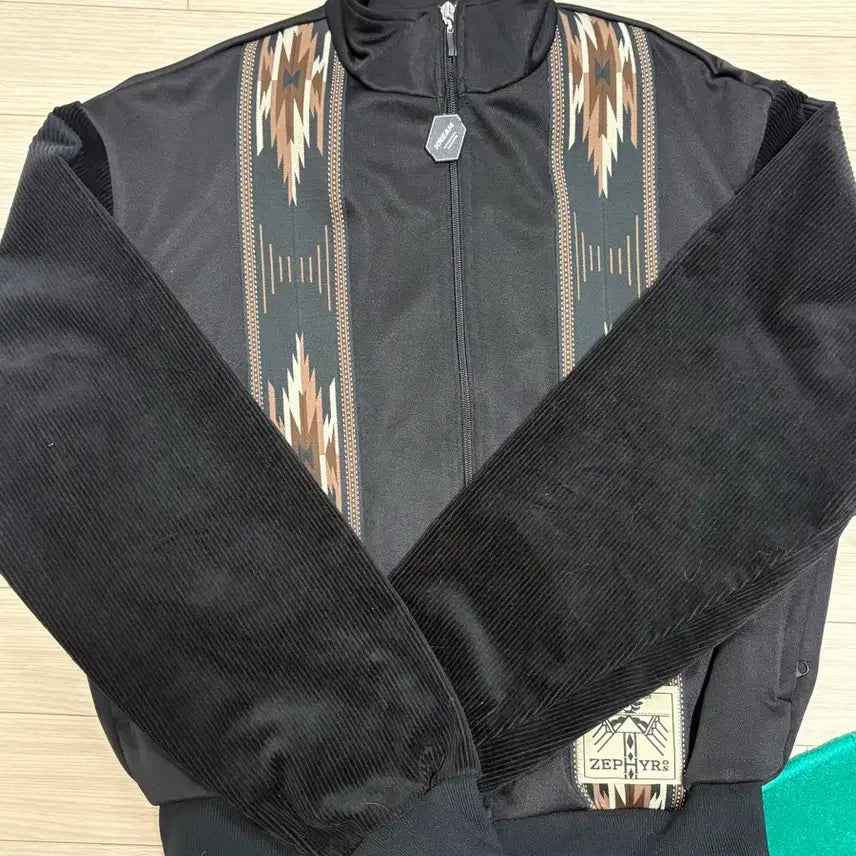 [BUNJANG] Capital Smooth Jersey Coach Jacket Black (Size 4) / 캐피탈 스무스 저지 코치 & 제피르 트랙 자켓 블랙 4사이즈