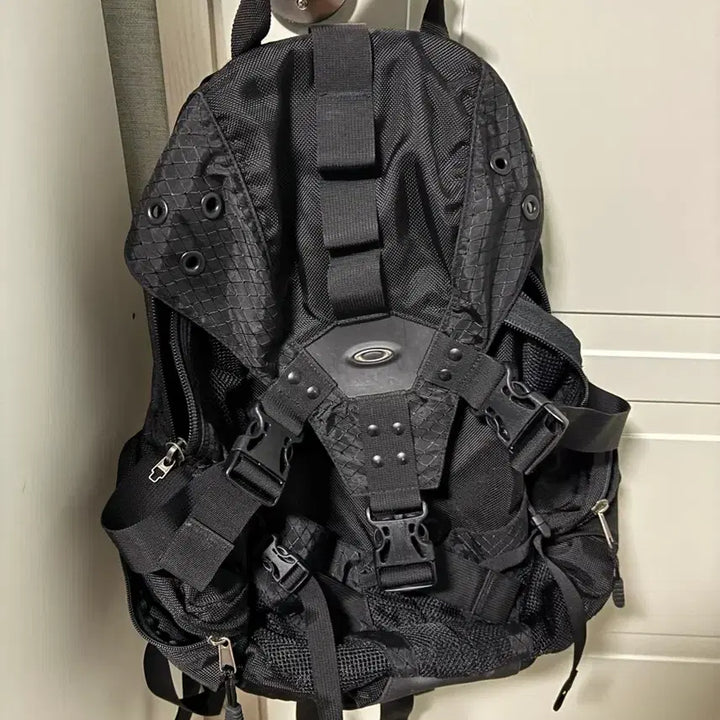 [BUNJANG] Oakley Technical Backpack / 오클리 테크니컬 백팩
