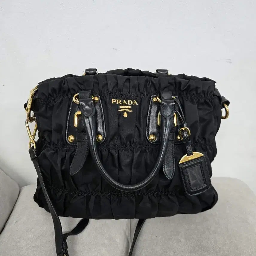 [BUNJANG] Prada Gaufre Shoulder Bag / [보증서 정품] 프라다 고프레 숄더백