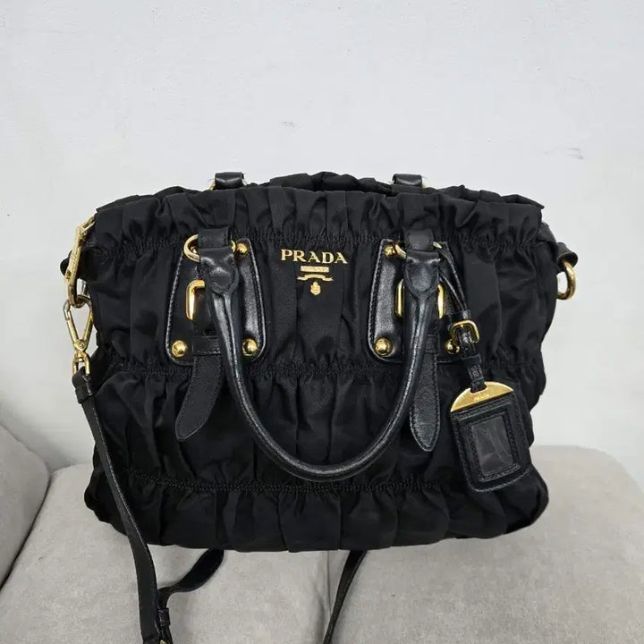[BUNJANG] Prada Gaufre Shoulder Bag / [보증서 정품] 프라다 고프레 숄더백