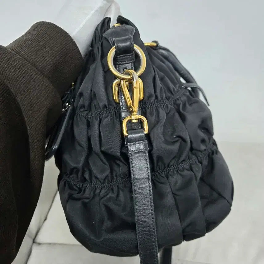 [BUNJANG] Prada Gaufre Shoulder Bag / [보증서 정품] 프라다 고프레 숄더백