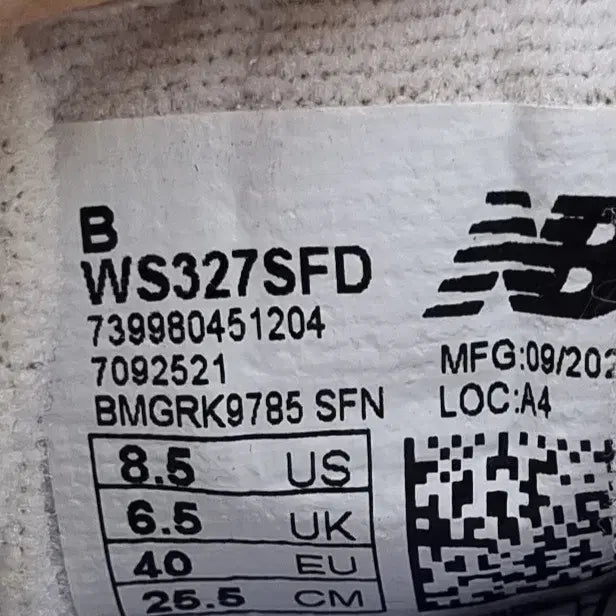 [BUNJANG] New Balance 327 White Sneakers 255 / 뉴발란스 327 화이트 운동화 255