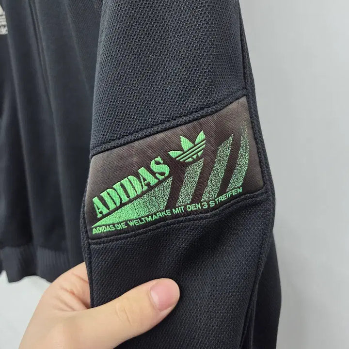 [BUNJANG] Adidas Black Track Top Jacket (Women's M) / 아디다스 블랙 트랙탑 자켓 여m