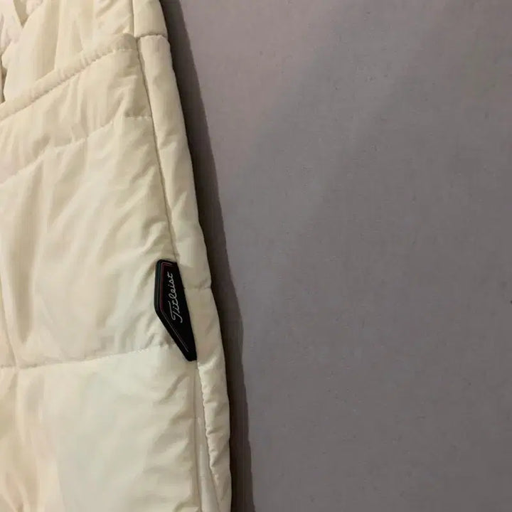 [BUNJANG] Titleist Golf Goose Down Quilted Pants / 26인치 타이틀리스트 골프 구스다운 거위털 퀼팅 스판 밴딩 팬츠 바지