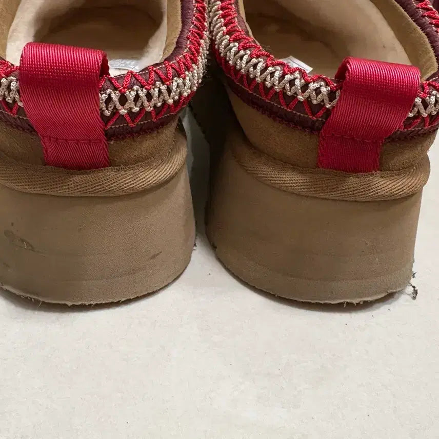 [BUNJANG] UGG Tazz Chestnut Size 240 / 어그 타즈 240