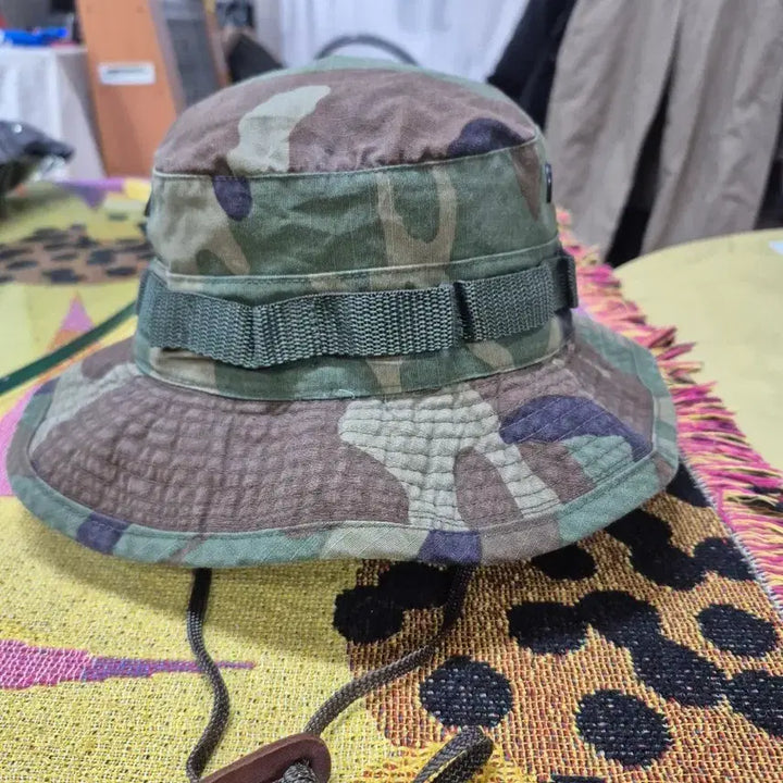 [BUNJANG] {만원빈티지} 밀리터리 스타일 카모플라쥬 버킷햇 / {만원빈티지} 밀리터리 스타일 카모플라쥬 버킷햇