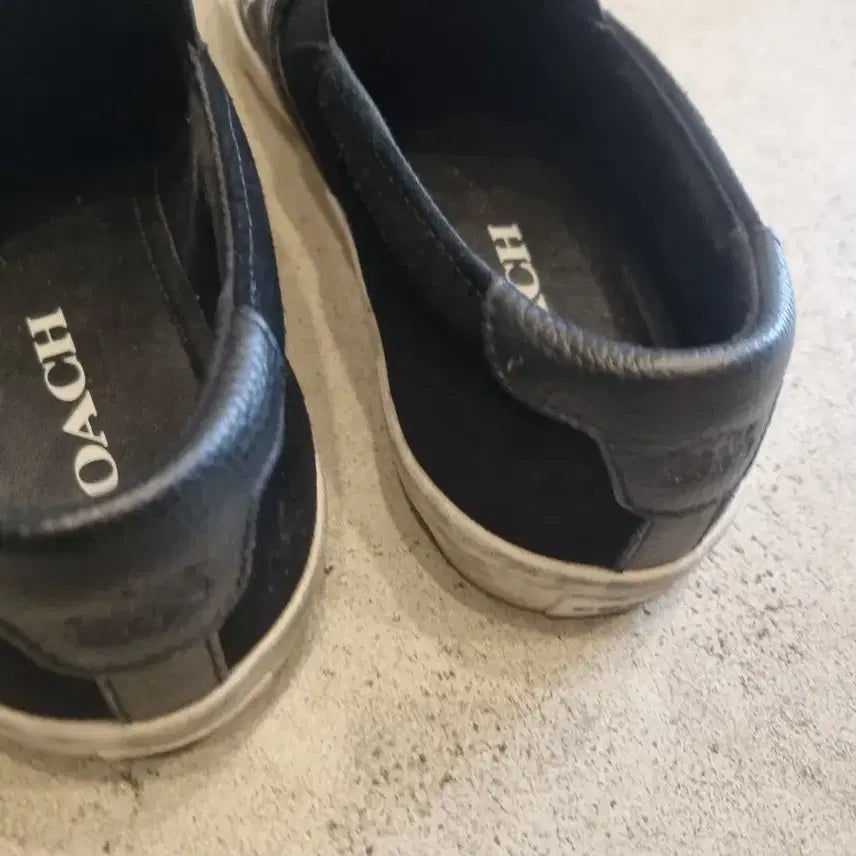 [BUNJANG] 코치 플라워 프린트 슬립온 블랙 / 코치 플라워 프린트 슬립온 블랙