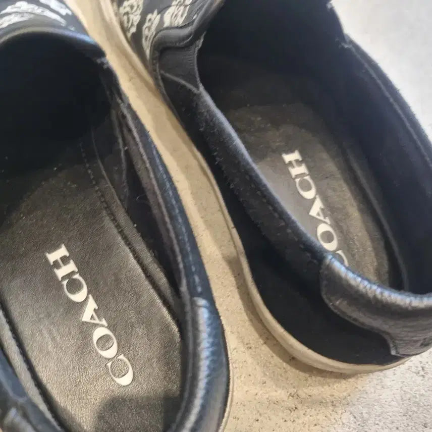 [BUNJANG] 코치 플라워 프린트 슬립온 블랙 / 코치 플라워 프린트 슬립온 블랙